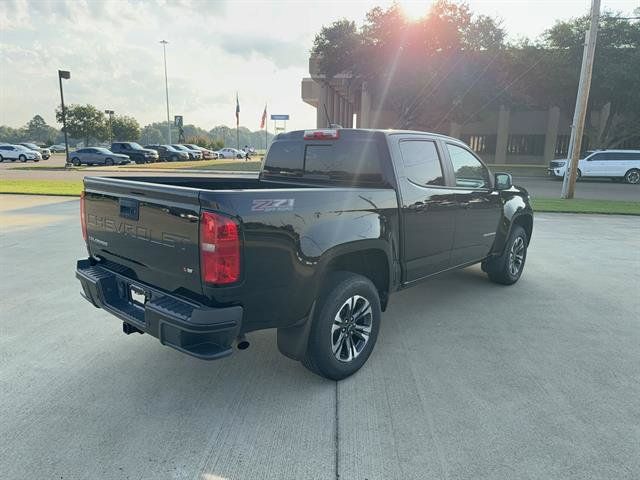 Used 2021 Chevrolet Colorado Z71 AWD/4WD image 4