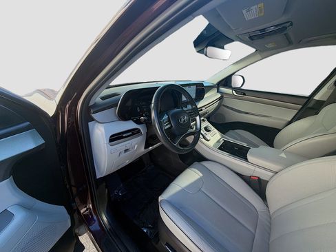 Used 2023 Hyundai Palisade SEL FWD image 7