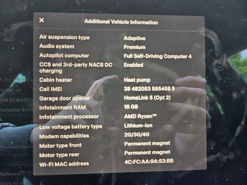 Used 2023 Tesla Model S AWD image 4