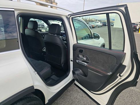 Used 2025 Mercedes-Benz GLB 35 AMG AMG GLB 35 image 15