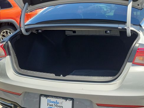 Used 2024 Kia K5 GT-Line w/ GT-Line Premium Package image 10