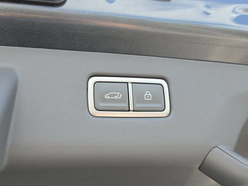 New 2026 Kia EV9 Light RWD image 11