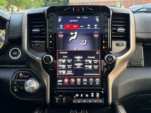 Used 2020 RAM 1500 Laramie image 16