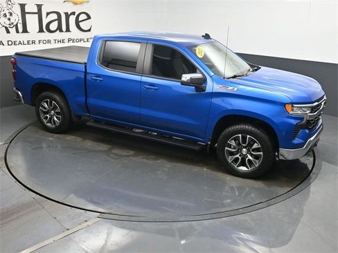 Used 2022 Chevrolet Silverado 1500 LT image 47