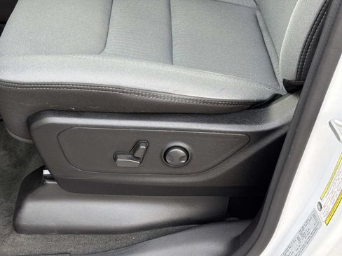 Used 2022 RAM 1500 Big Horn AWD/4WD image 21