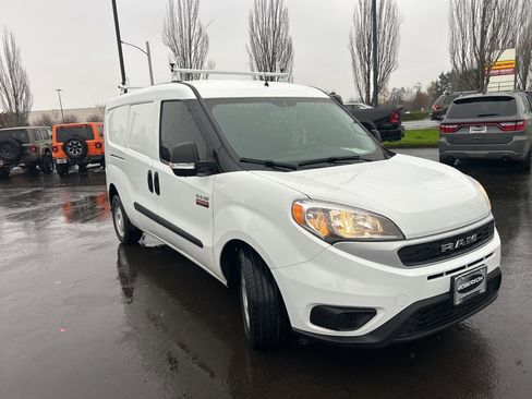 Used 2022 RAM ProMaster City Wagon image 9