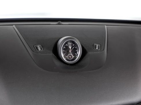 Used 2023 Maserati Levante GT AWD/4WD image 41