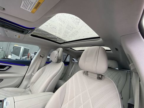 Certified 2023 Mercedes-Benz EQS 580 4MATIC Sedan image 15