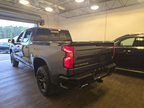 Used 2020 Chevrolet Silverado 1500 LT Trail Boss AWD/4WD image 3