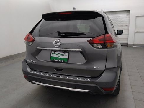 Used 2019 Nissan Rogue SV FWD image 7