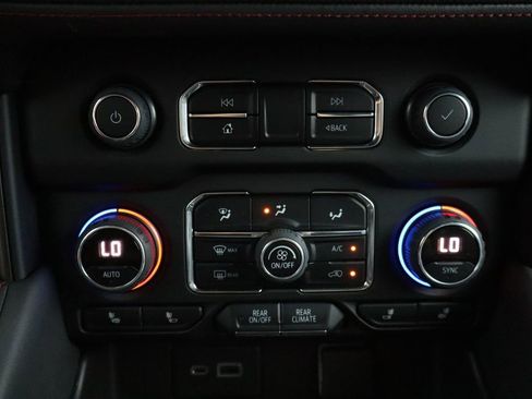 Used 2021 Chevrolet Tahoe RST image 21