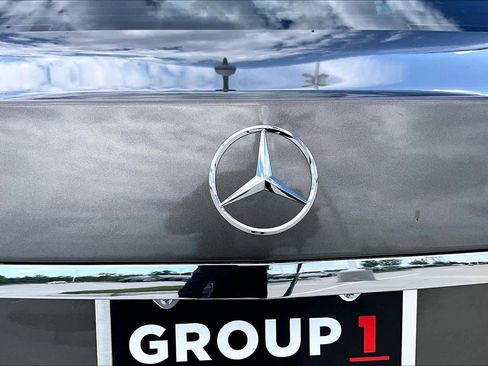 Used 2013 Mercedes-Benz E 350 Sedan image 9