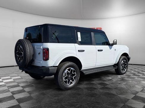 New 2026 Ford Bronco Outer Banks AWD/4WD image 5