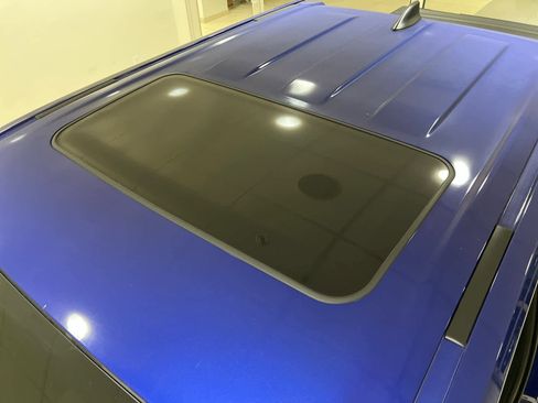 Used 2024 Toyota Tacoma Limited w/ Limited Package (LT) image 11