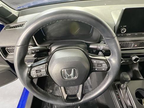 Used 2023 Honda Civic Sport image 11