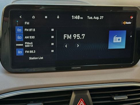 Used 2023 Hyundai Santa Fe SEL Convenience image 16