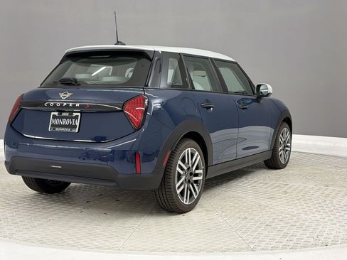 New 2026 MINI Cooper S FWD image 9