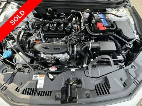 Used 2025 Honda Accord SE image 25