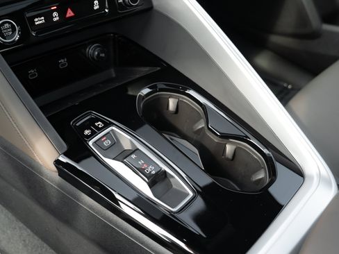 Certified 2025 Audi Q5 Premium w/ Premium Plus AWD/4WD image 15