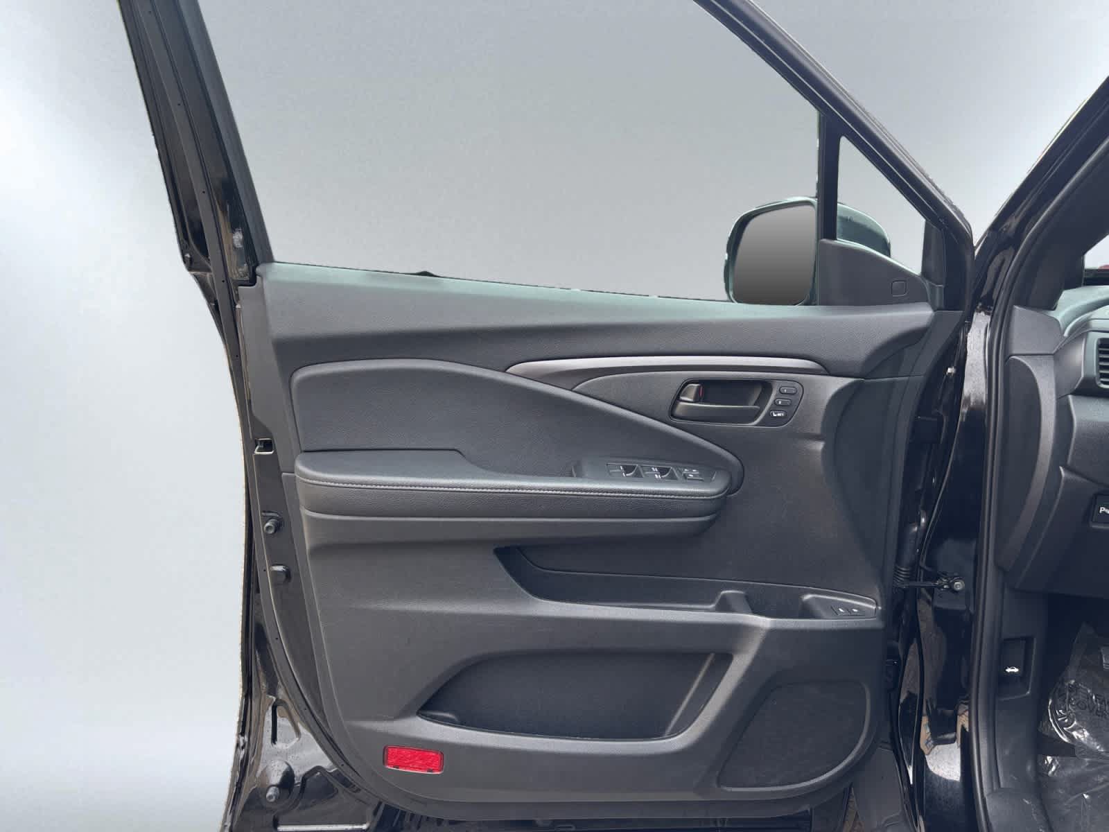 Used 2024 Honda Passport EX-L image 23