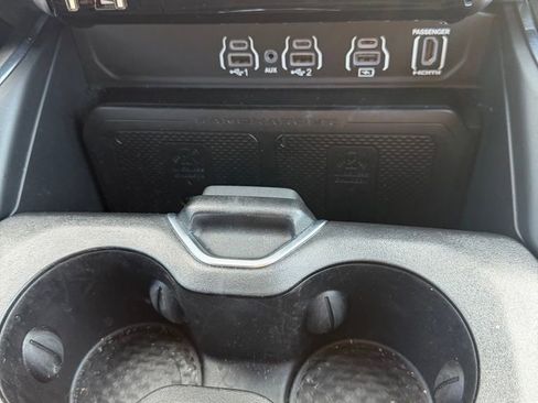 Used 2025 RAM 1500 Laramie w/ Night Edition AWD/4WD image 7