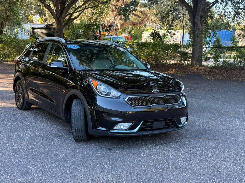 Used 2018 Kia Niro EX FWD image 3