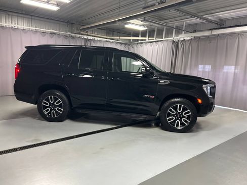Used 2023 GMC Yukon AT4 AWD/4WD image 8