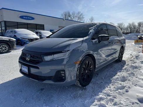 Certified 2025 Honda Odyssey Sport-L image 6