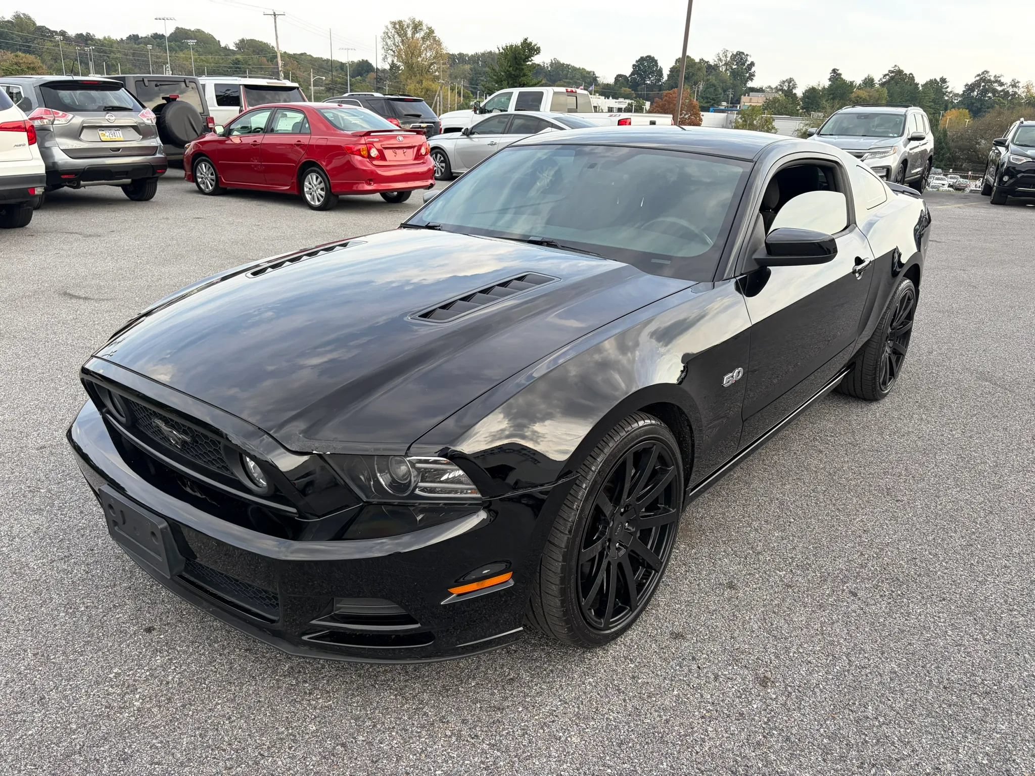 Used 2014 Ford Mustang GT w/ Brembo Brake Package RWD image 3