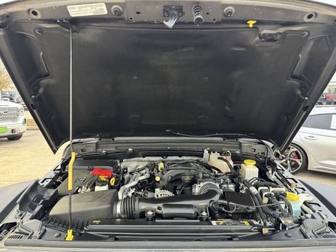 Used 2024 Jeep Gladiator Rubicon w/ Technology Group image 26