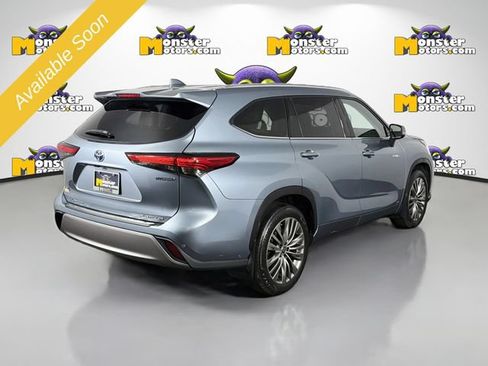 Used 2021 Toyota Highlander Platinum AWD/4WD image 5