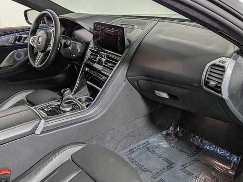 Used 2025 BMW M850i xDrive Coupe image 30