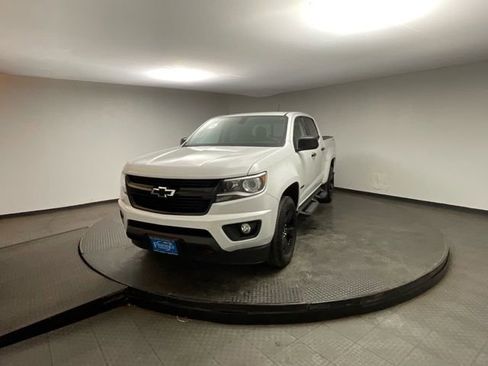 Used 2018 Chevrolet Colorado LT w/ Redline Special Edition image 3
