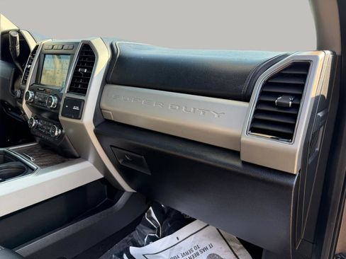 Used 2019 Ford F350 Lariat w/ Lariat Ultimate Package image 53