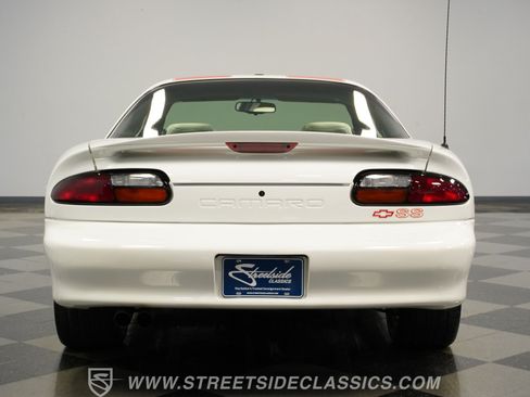Used 1997 Chevrolet Camaro SS w/ SS Alteration Pkg RWD image 11