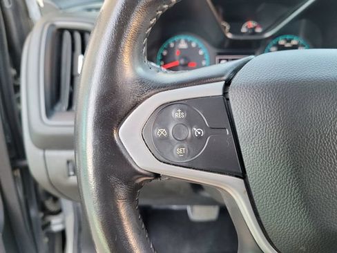 Used 2021 Chevrolet Colorado LT RWD image 22