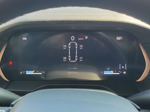 Used 2021 Jeep Grand Cherokee L Limited image 25