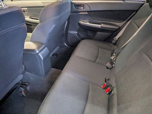 Used 2015 Subaru Crosstrek 2.0i Premium image 17