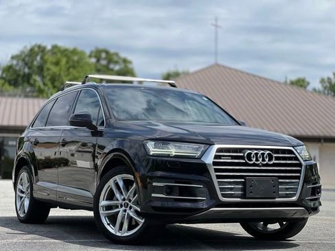 Used 2018 Audi Q7 3.0T Prestige AWD/4WD image 3