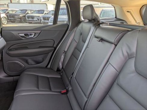 New 2026 Volvo V60 B5 Cross Country Ultra w/ Climate Package image 12