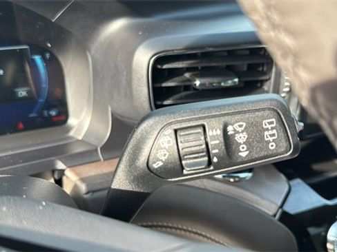 Certified 2023 Ford Explorer Platinum w/ Class IV Trailer Tow Package image 20