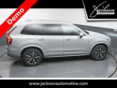 New 2025 Volvo XC90 B5 Core w/ Protection Package image 45