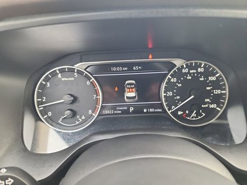 Used 2023 Nissan Rogue SV image 18