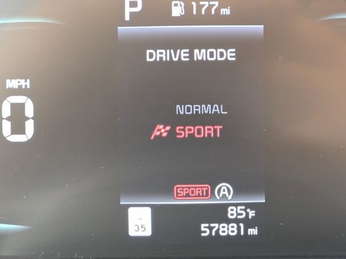 Used 2024 Kia Soul S FWD image 11