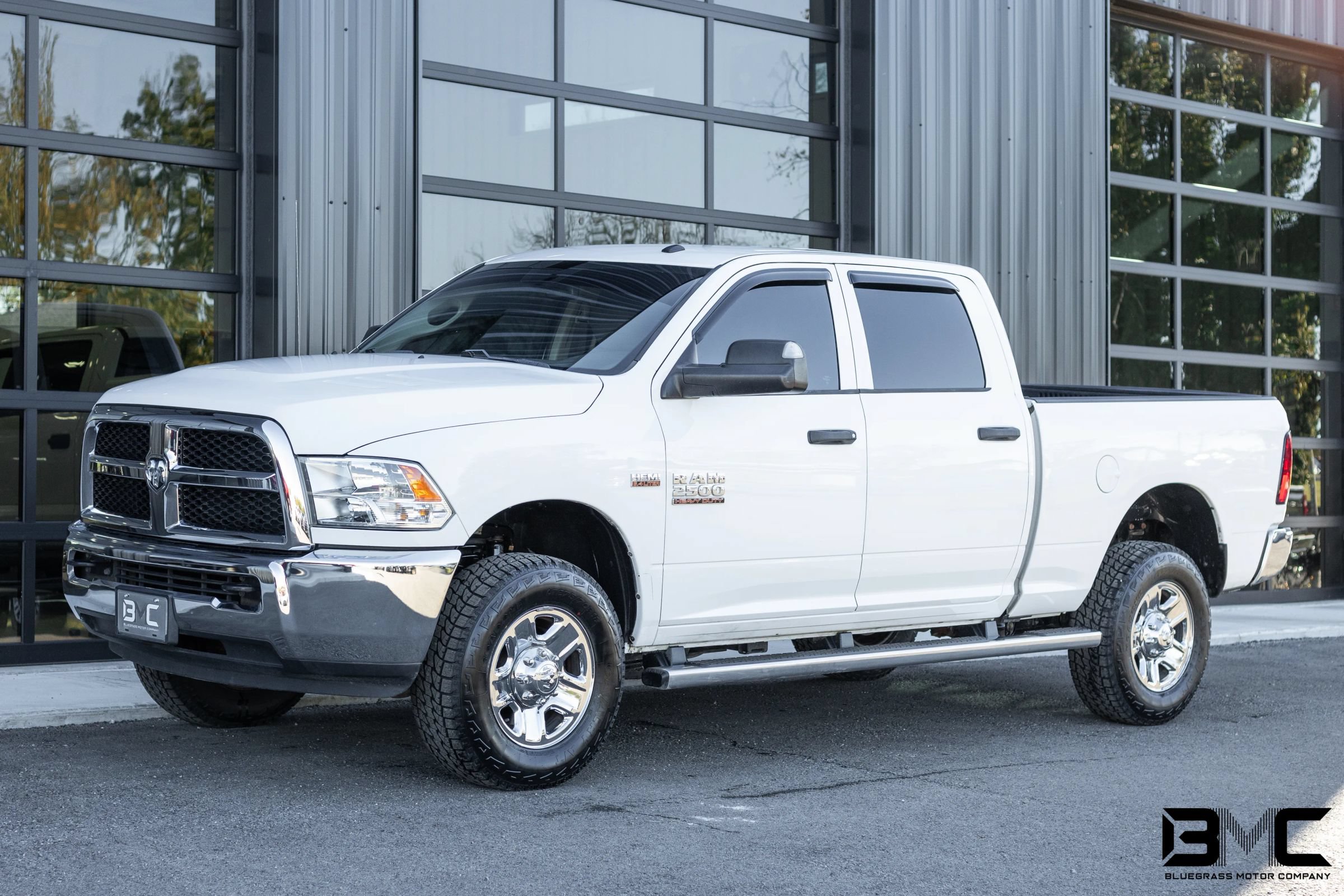 Used 2018 RAM 2500 Tradesman w/ Chrome Appearance Group AWD/4WD image 2