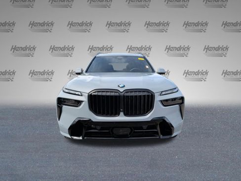 Certified 2025 BMW X7 xDrive40i w/ Executive Package AWD/4WD image 5