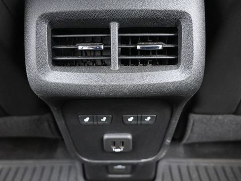 Used 2020 Chevrolet Equinox Premier AWD/4WD image 17
