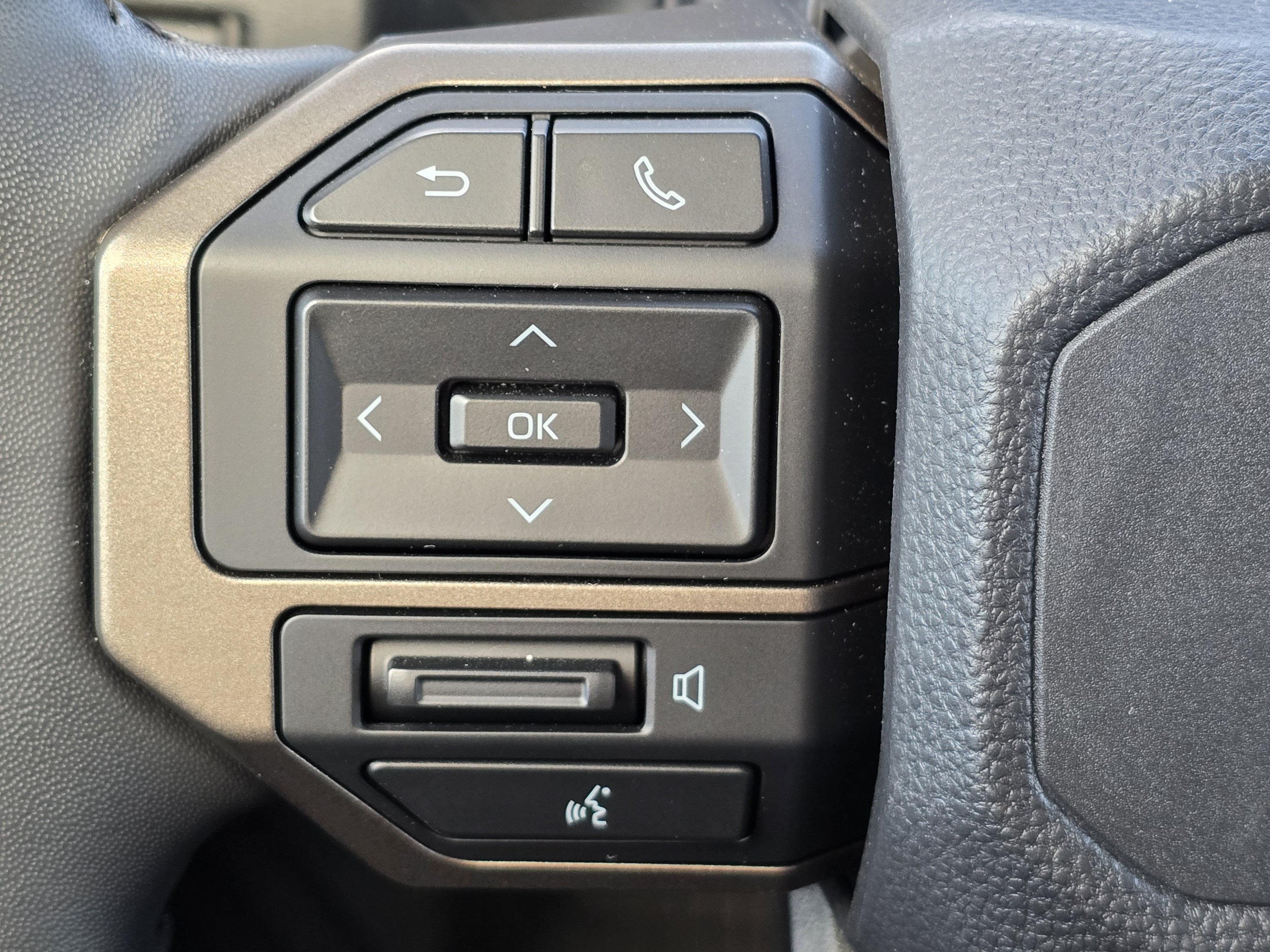 Used 2025 Toyota Land Cruiser AWD/4WD image 19