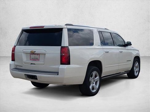 Used 2015 Chevrolet Suburban LTZ image 5