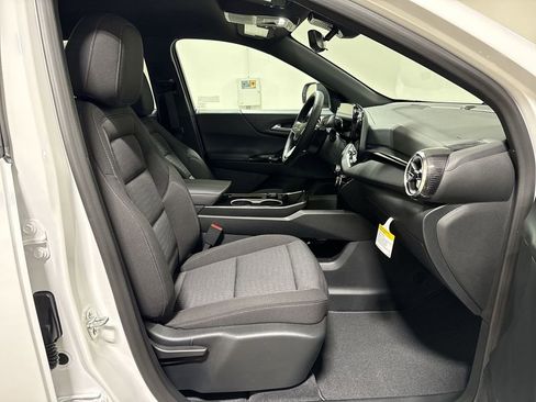 New 2026 Chevrolet Equinox LT w/ Safety and Technology Package AWD/4WD image 22